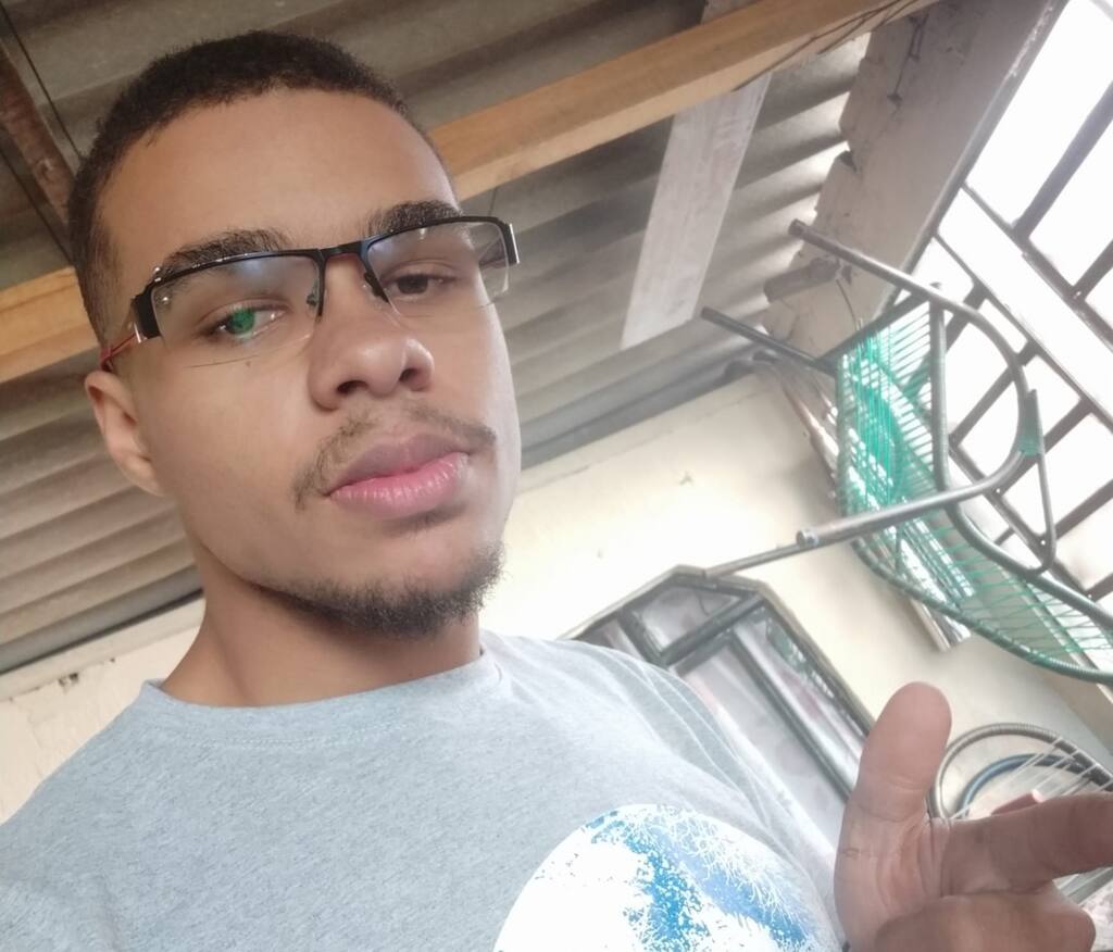 Jovem de 18 anos morre de acidente na madrugada desta segunda-feira