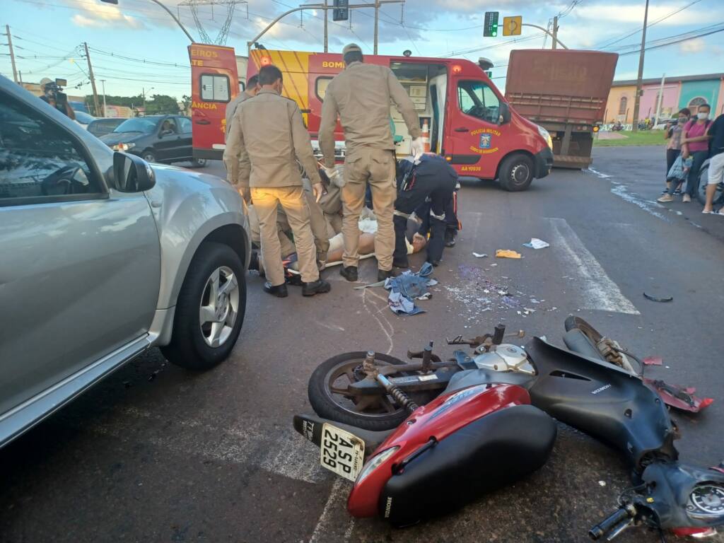 Motociclista de 34 anos fica gravemente ferido ao sofrer acidente no Contorno Sul