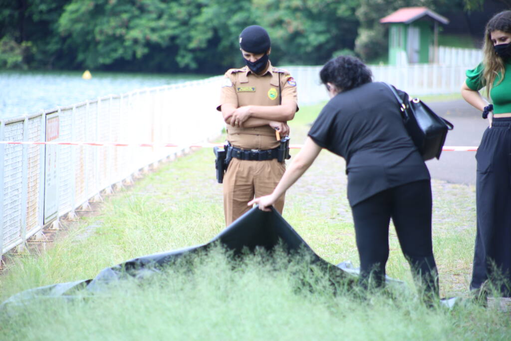 Mulher ainda não identificada é encontrada morta no Parque Alfredo Nyffler