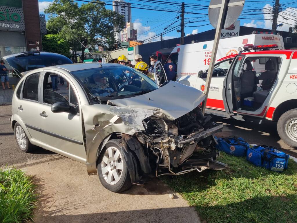 Casal de idosos fica ferido em acidente na área central de Maringá