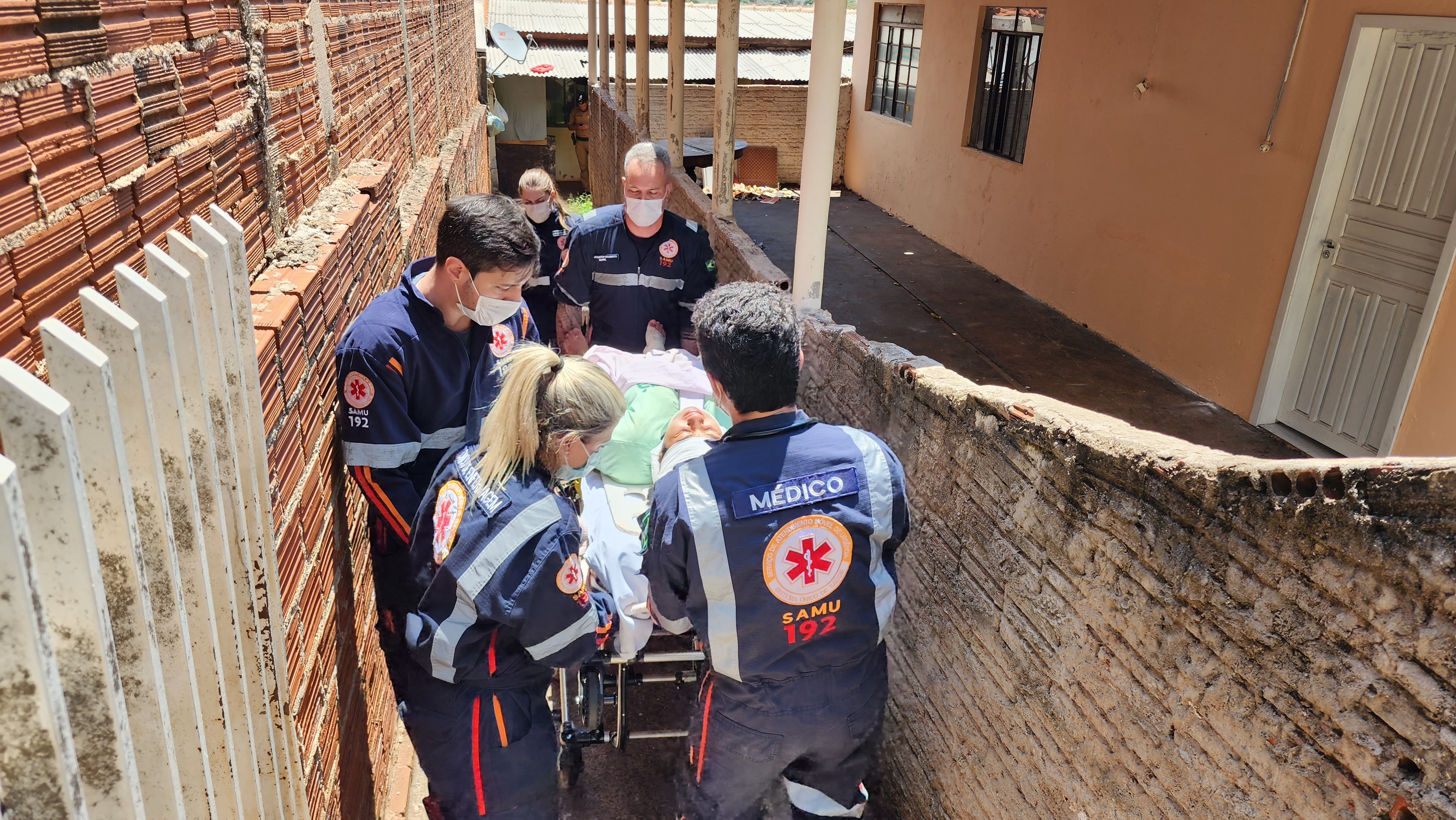 Mulher sofre lesões ao apanhar do marido no Jardim Copacabana em Maringá