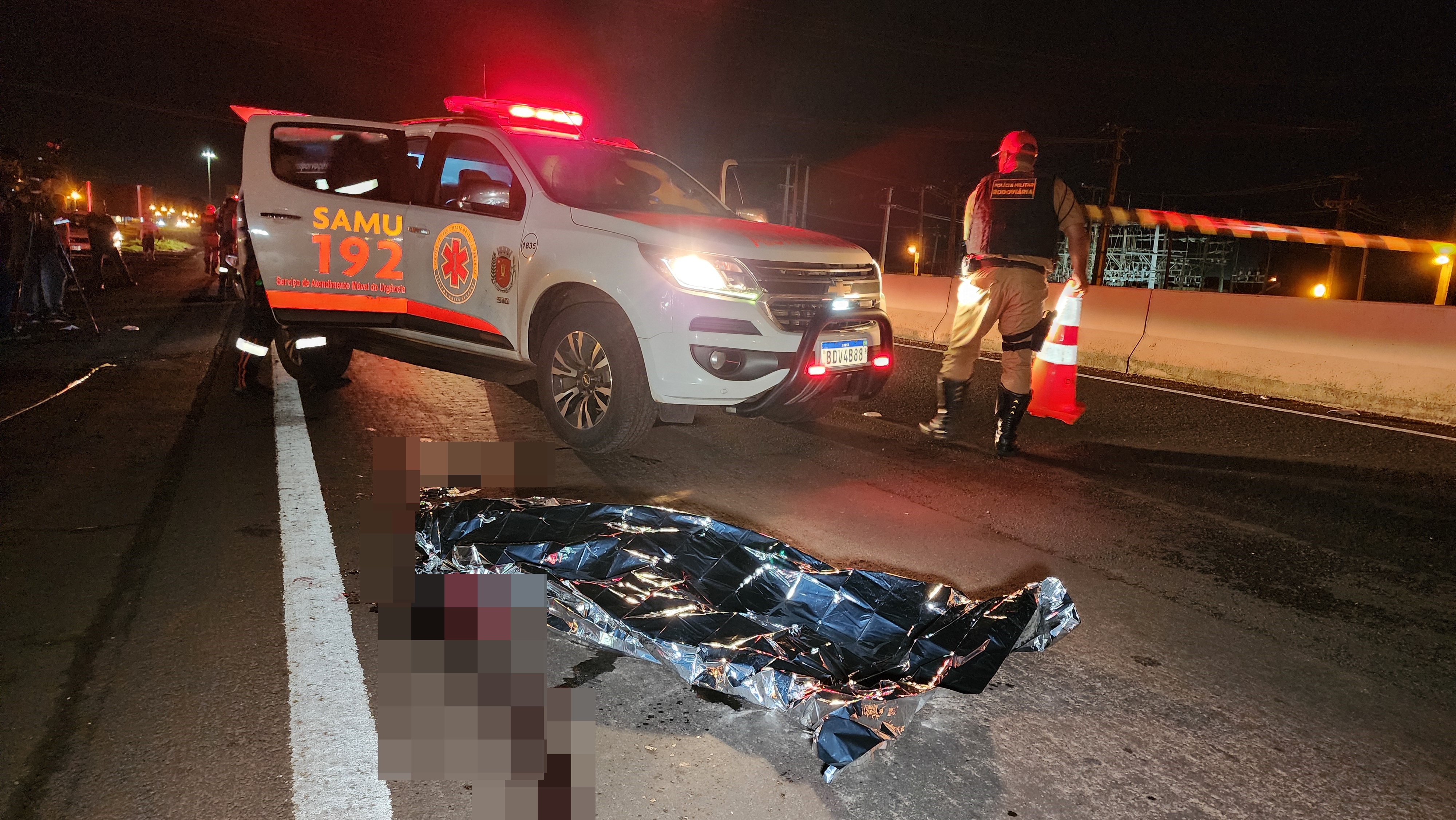 Homem de 24 anos morre atropelado na rodovia PR-323 em Paiçandu