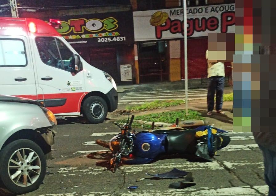 Motoboy sofre acidente gravíssimo no Jardim Alvorada em Maringá