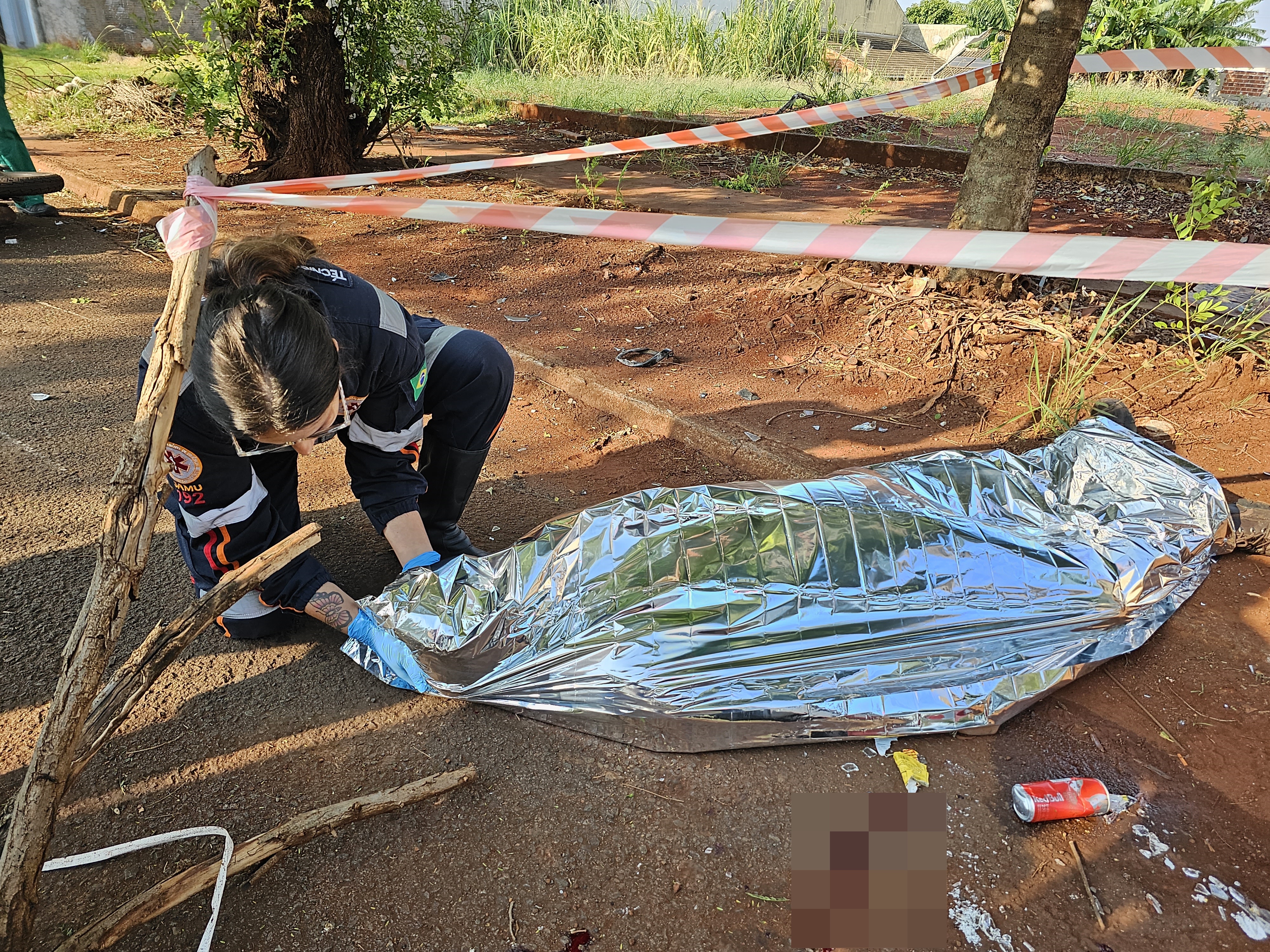 Motoboy morre ao bater veículo contra poste no Jardim Diamante