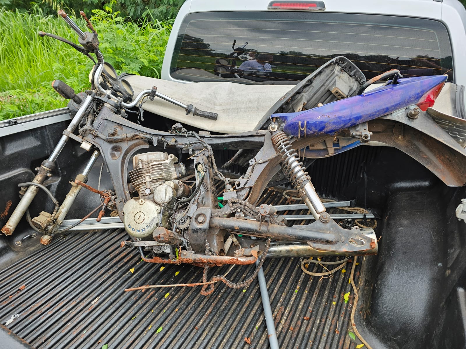 Motocicleta furtada no último fim de semana é recuperada pela polícia