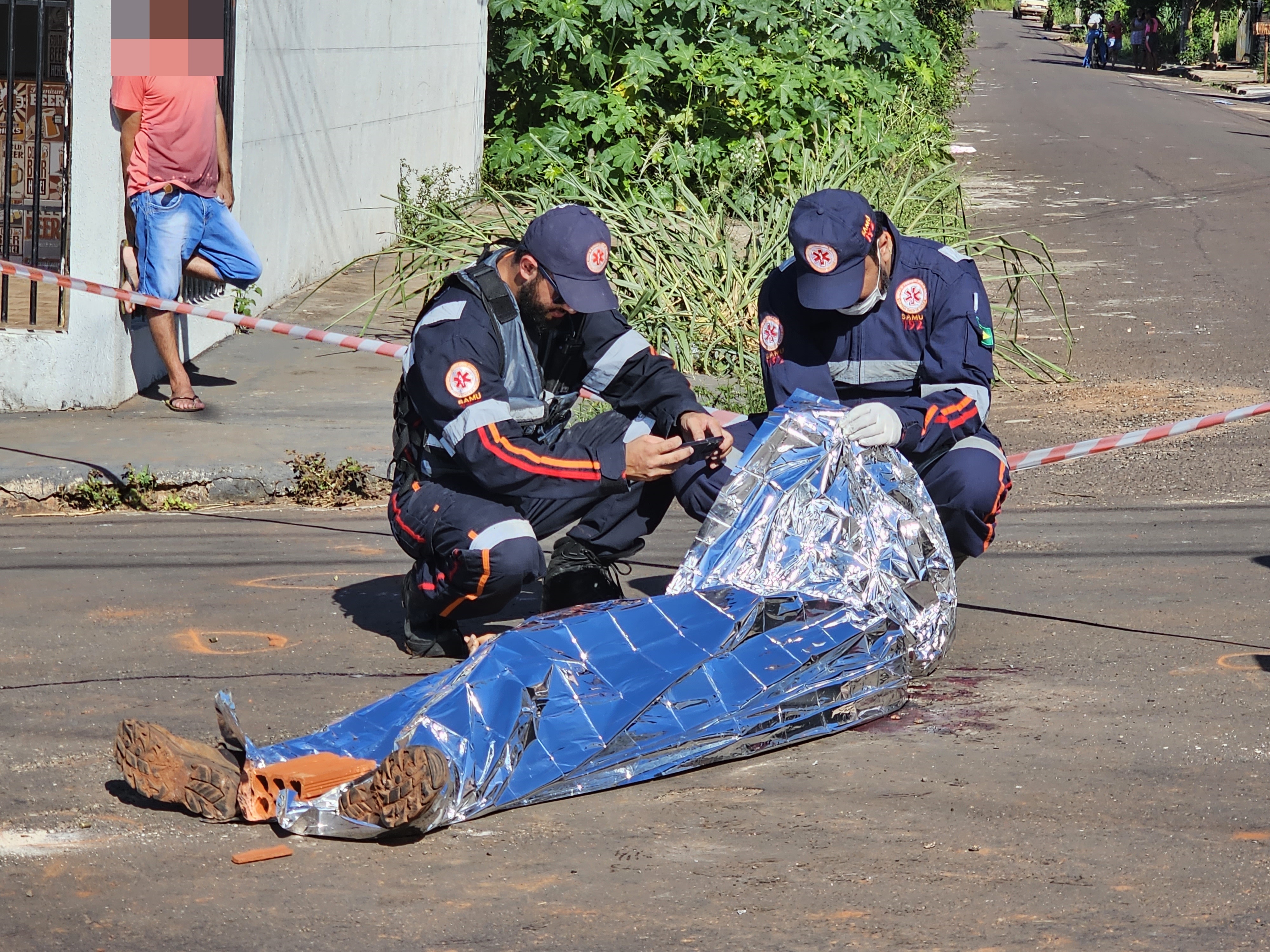 Pai assiste filho sendo morto na cidade de Mandaguaçu