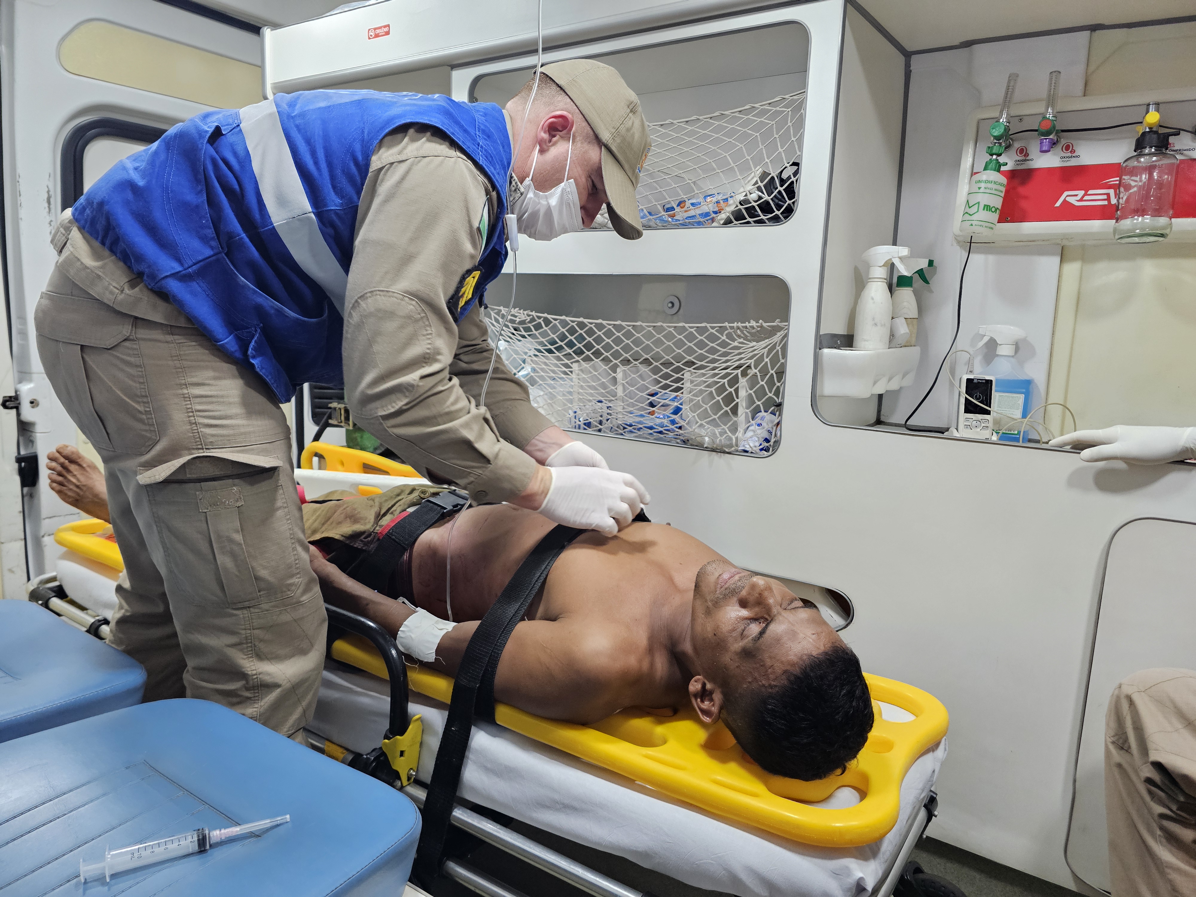 Briga entre moradores de rua quase termina em morte no centro de Maringá