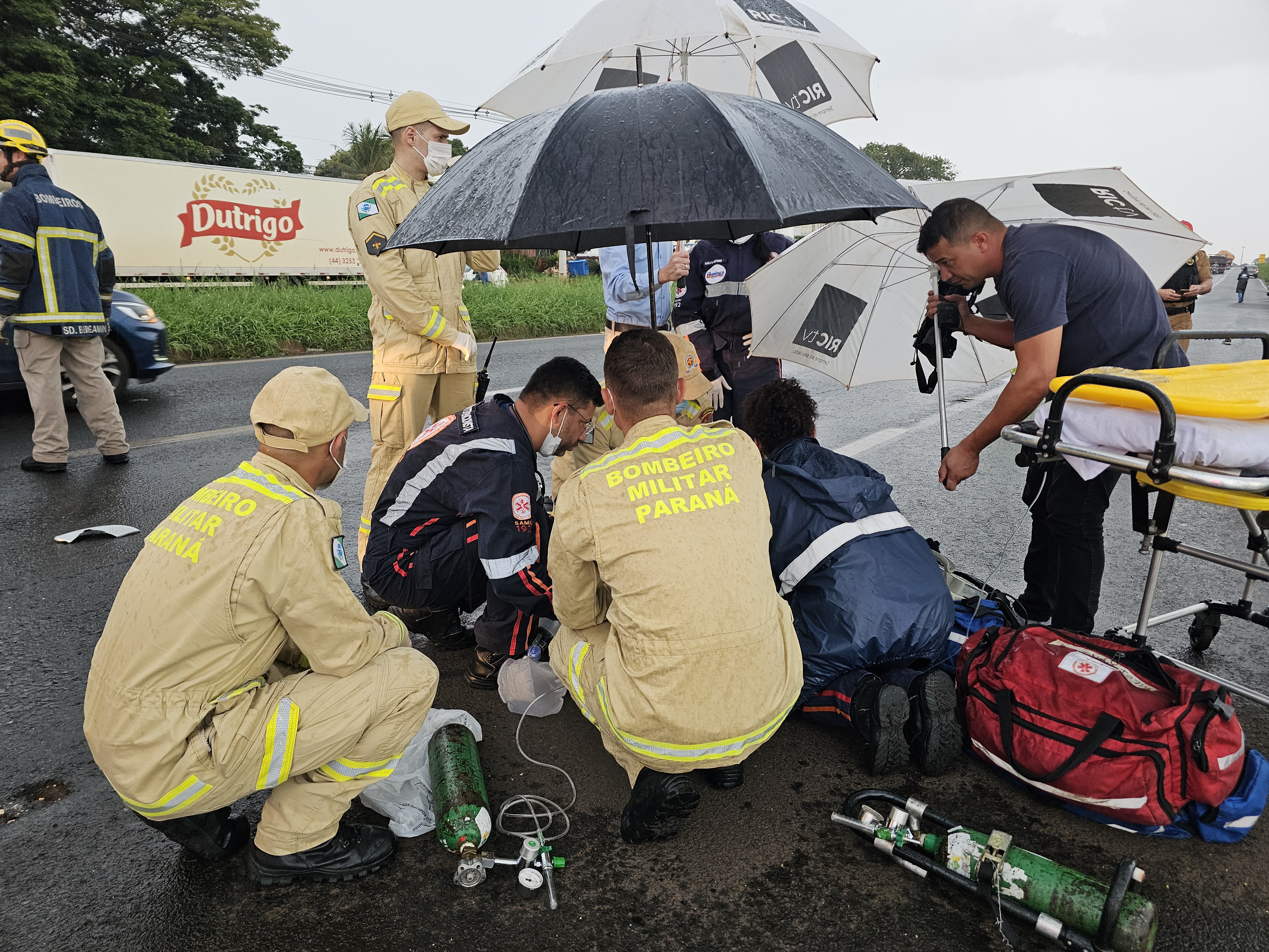 Mulher morre ao ser atropelada por carro na rodovia PR-317