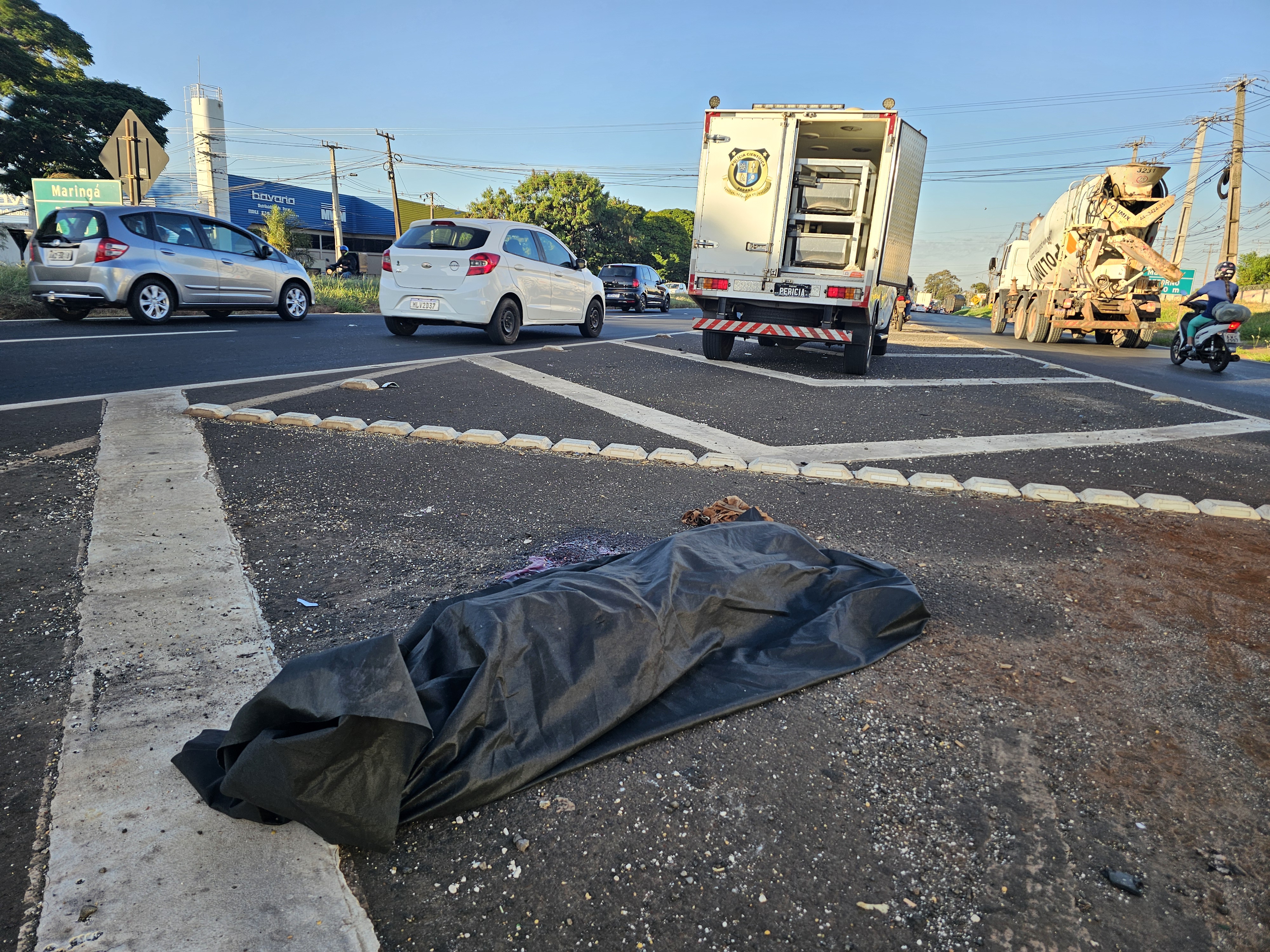 Homem não identificado morre ao ser atropelado por veículo em Maringá