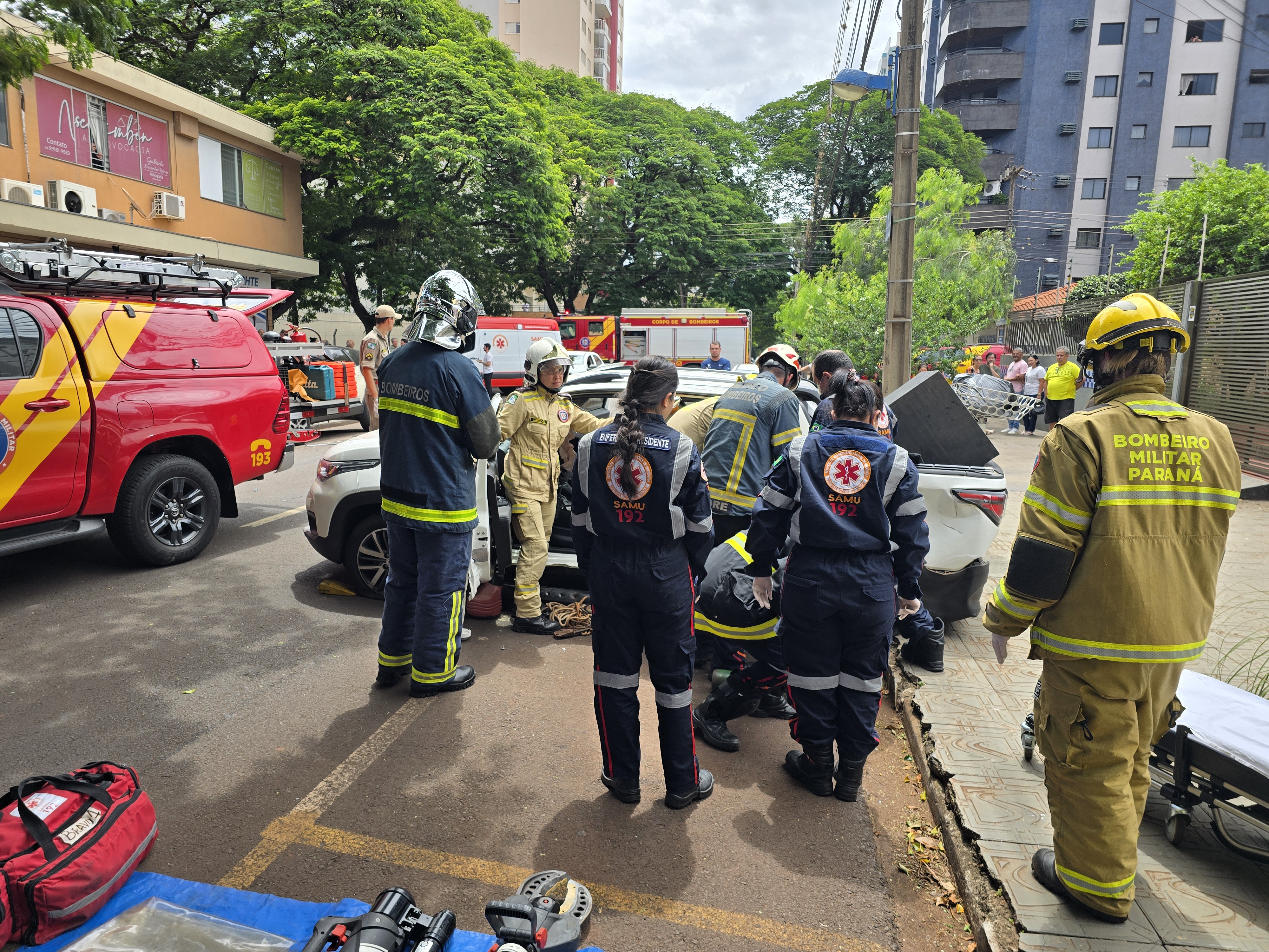 Homem e uma gestante sofrem acidente na Vila Operária